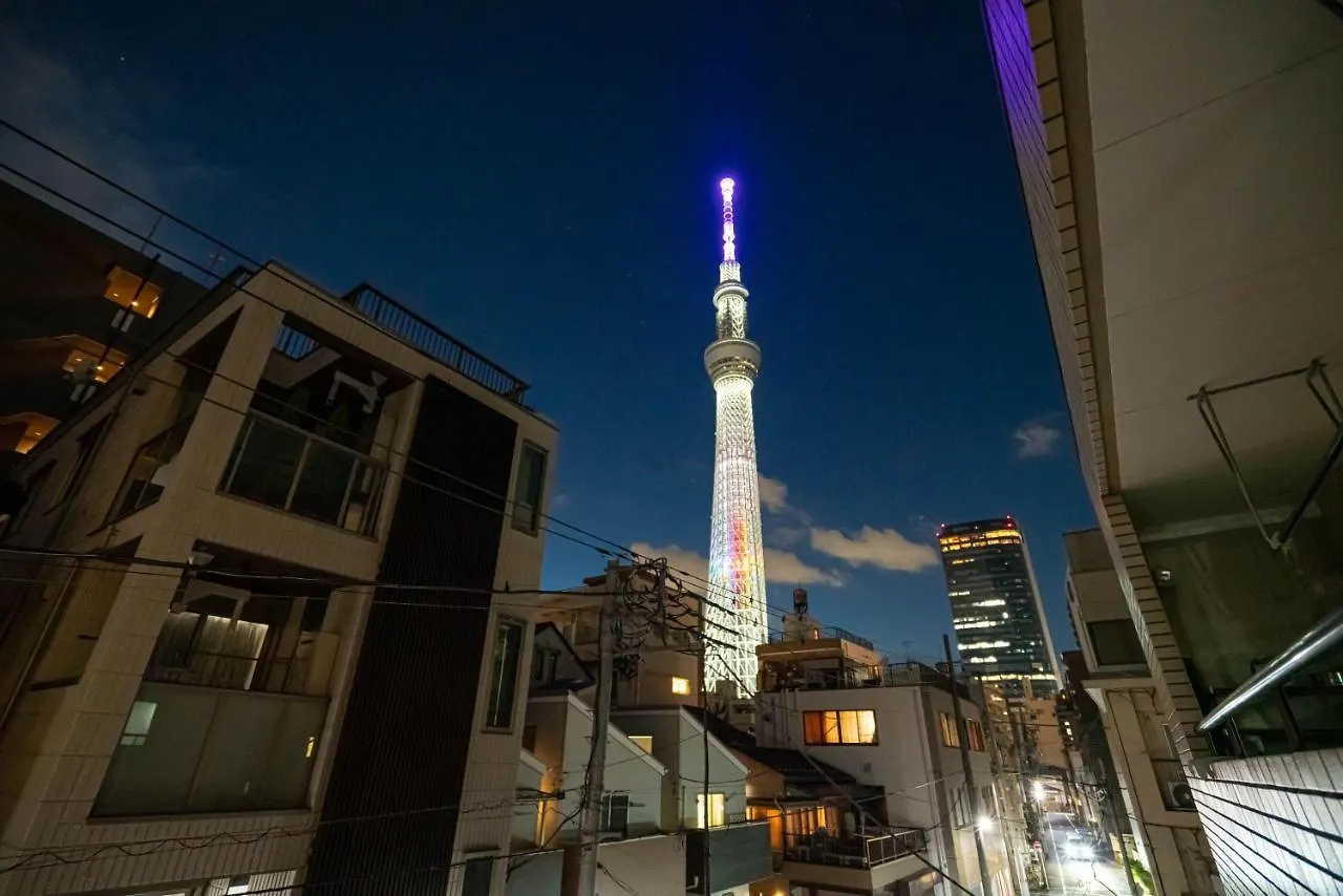 Life House II 押上駅から徒歩5分 スカイツリーまで徒歩9分 無料wifi バルコニーからはスカイツリータワーが眺望できます最大6人ok Daire Tokyo 0*,  Japonya